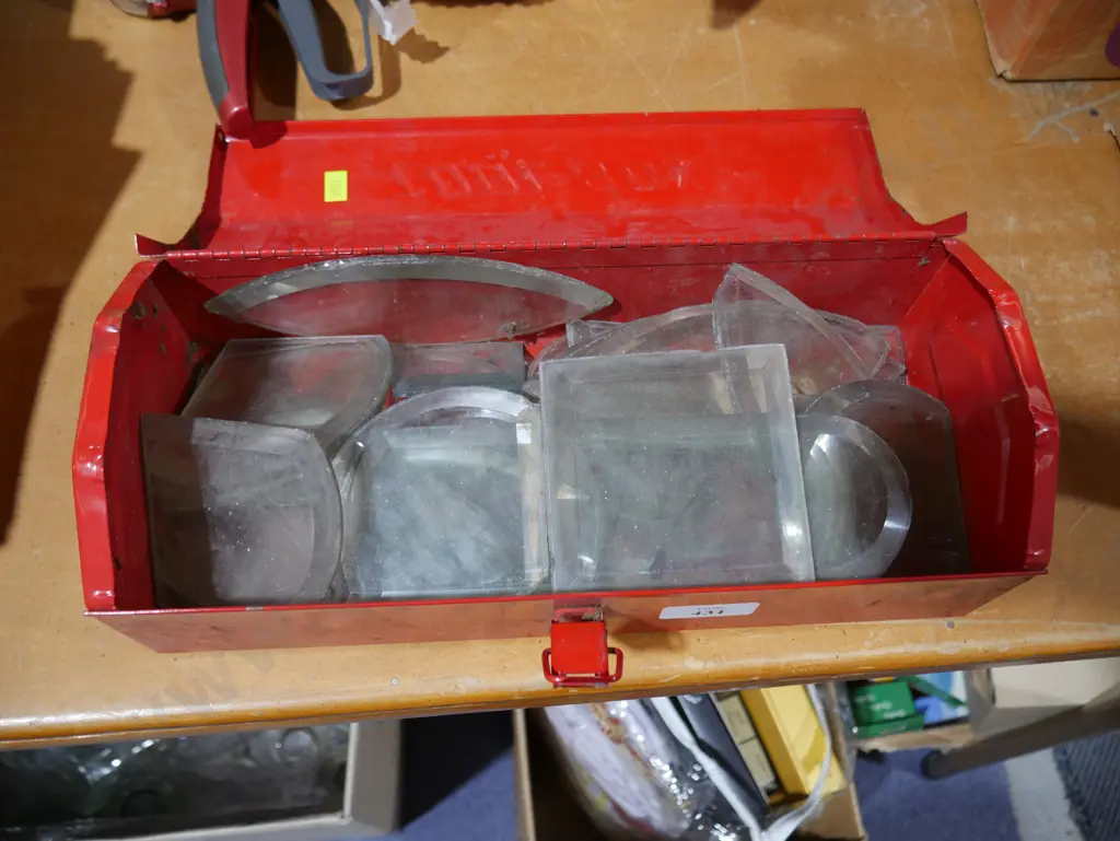 Glass pieces Image 1++