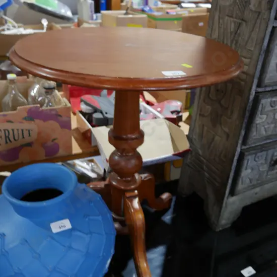 Wine table