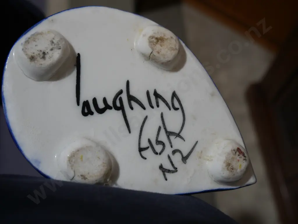 Laughing fish NZ lady jug Image 1++