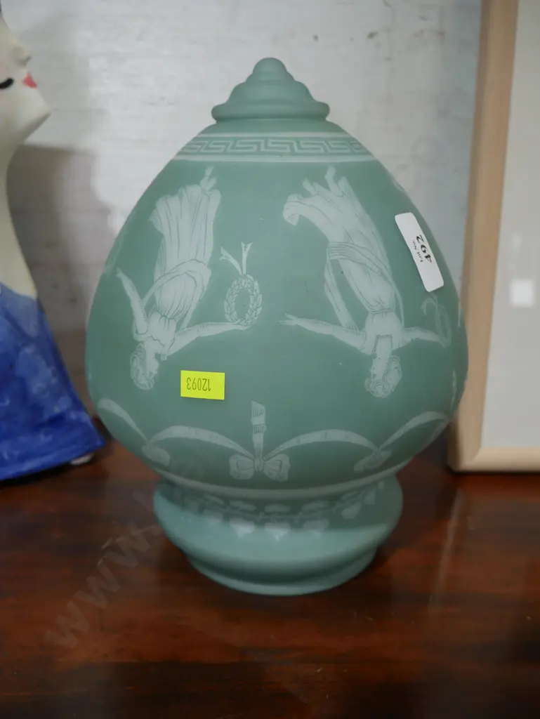 Frosted glass dancing hours light shade Image 1++