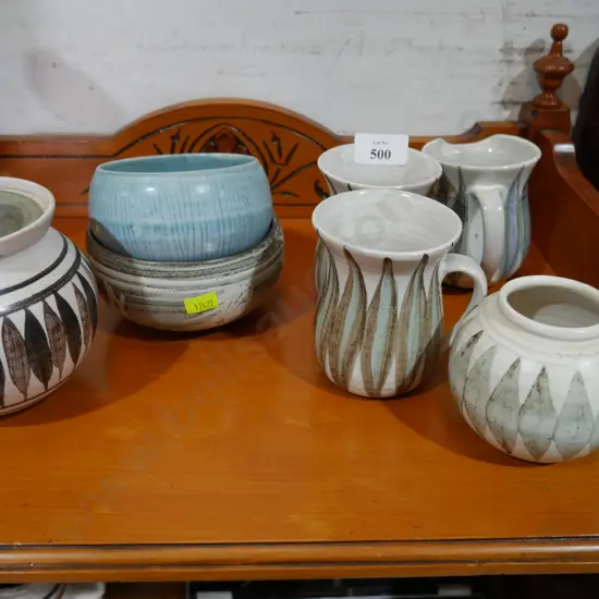 Assorted Hanmer pottery