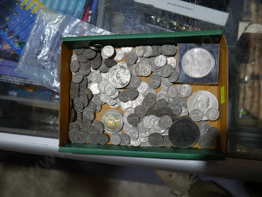Assorted coins Image 1++
