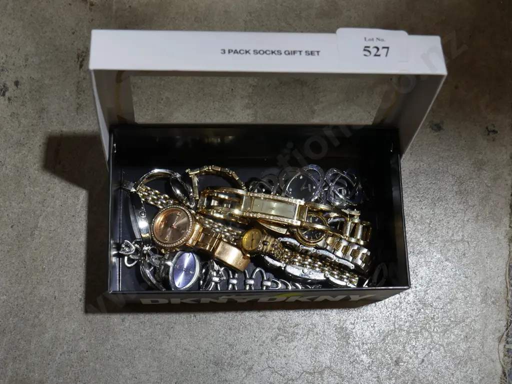 Assorted watches Image 1++
