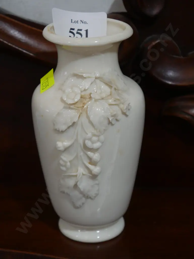 Belleek vase Image 1++