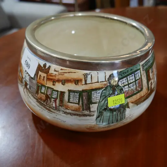 Royal Doulton Dickens ware bowl