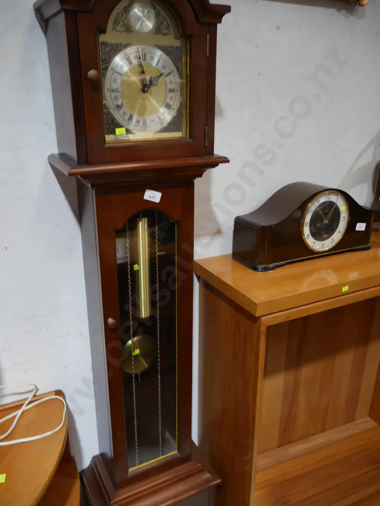 Grandmother clock Image 1++