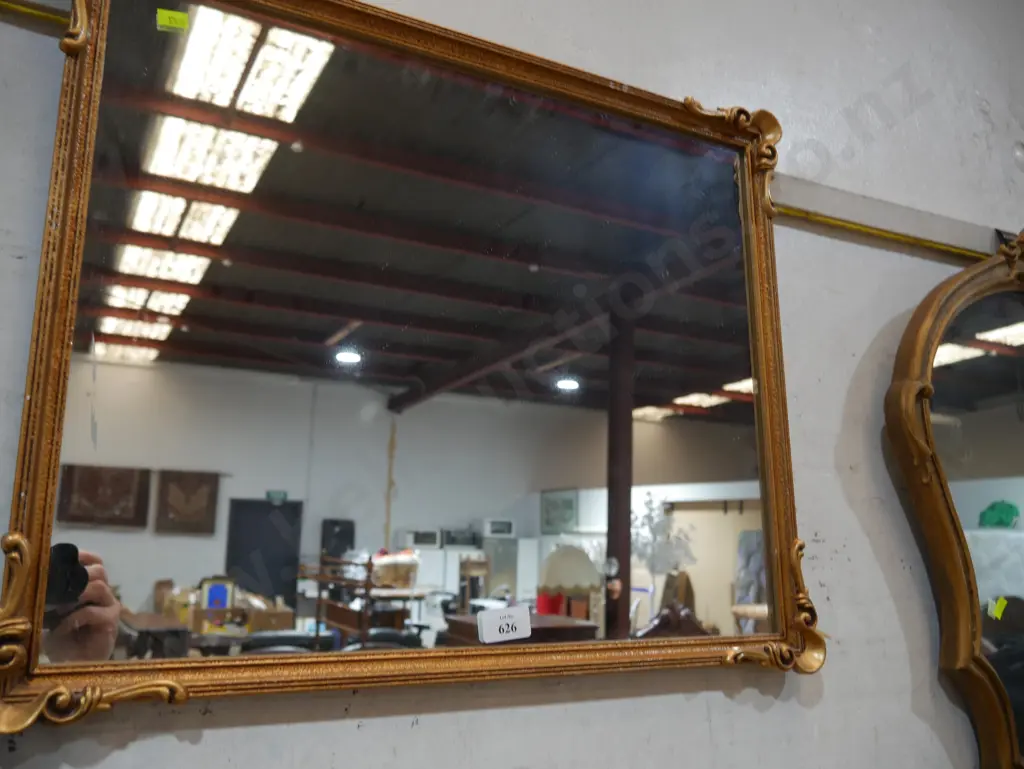 Gilt framed mirror Image 1++