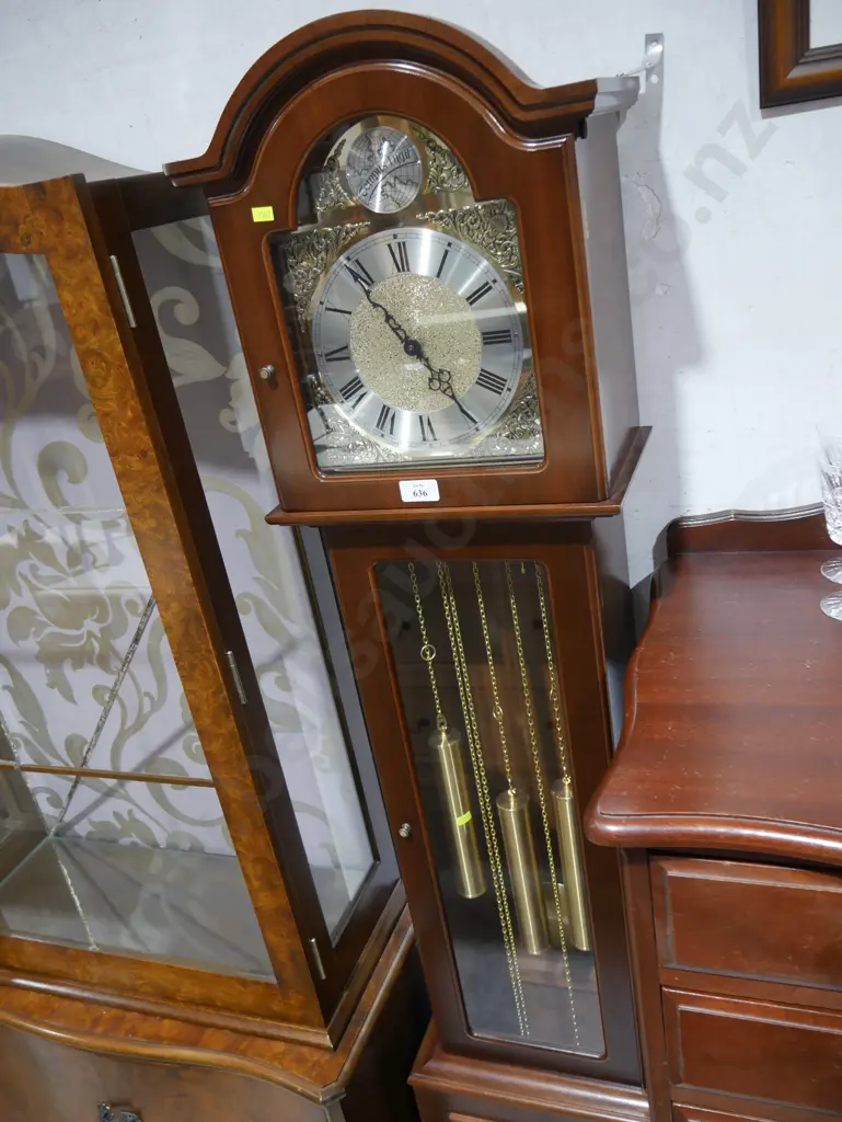 Grandmother clock Image 1++