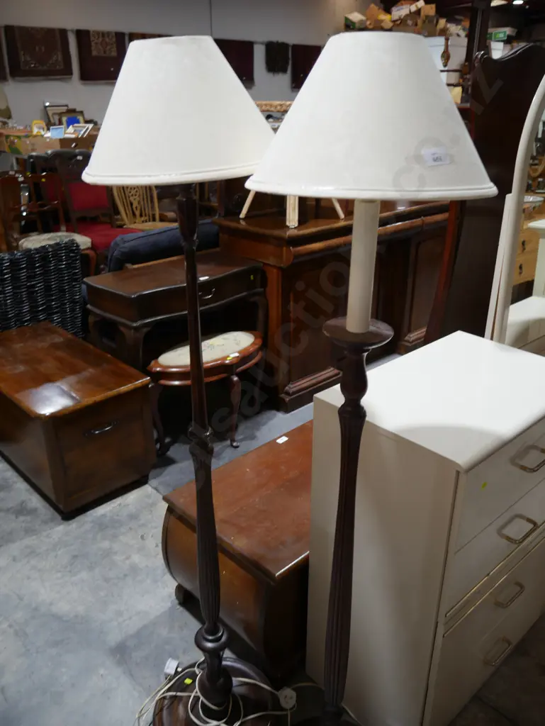 2 floor lamps Image 1++