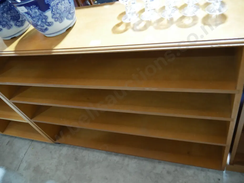 Bookcase Image 1++