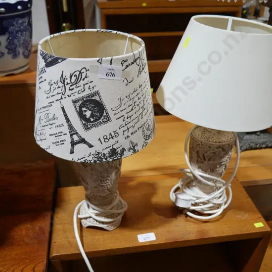 2 table lamps