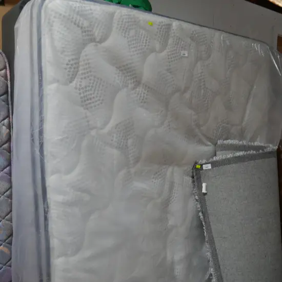 Queen base and mattress