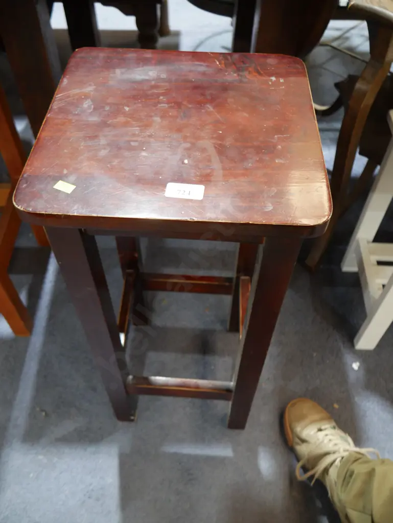 Wooden barstool Image 1++