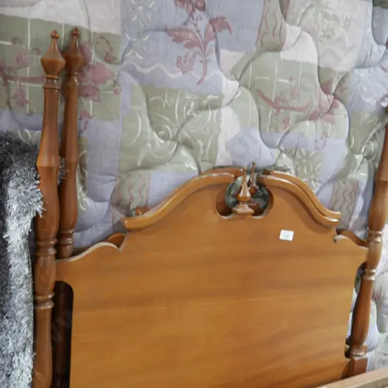 Single bed ends