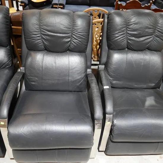 Pair of la z boy armchairs