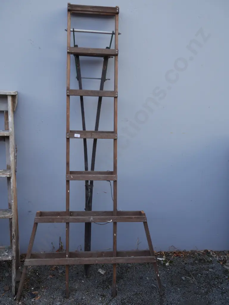 Wooden ladder Image 1++