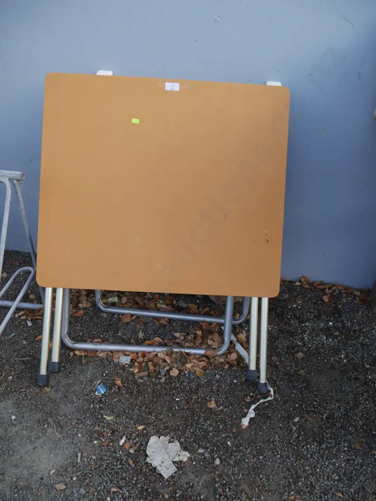 Folding table and two folding chairs Image 1++