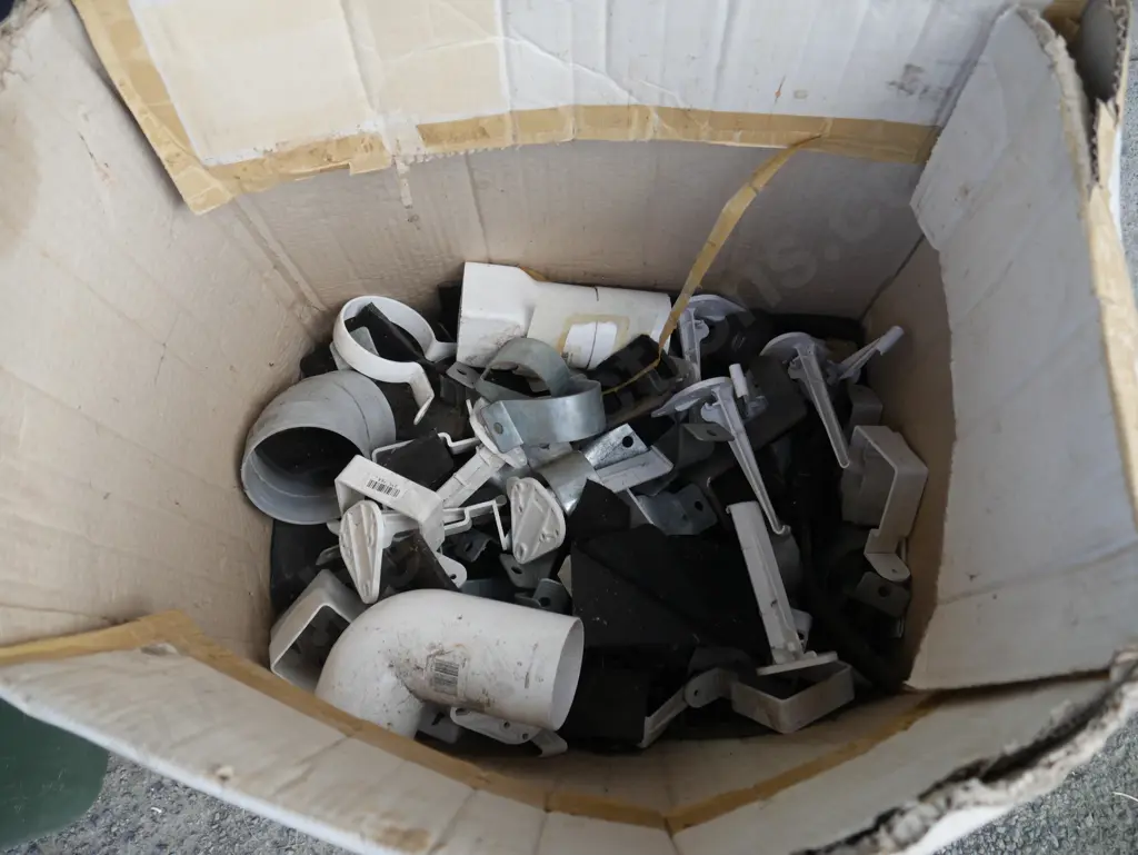 Plumbing bits Image 1++