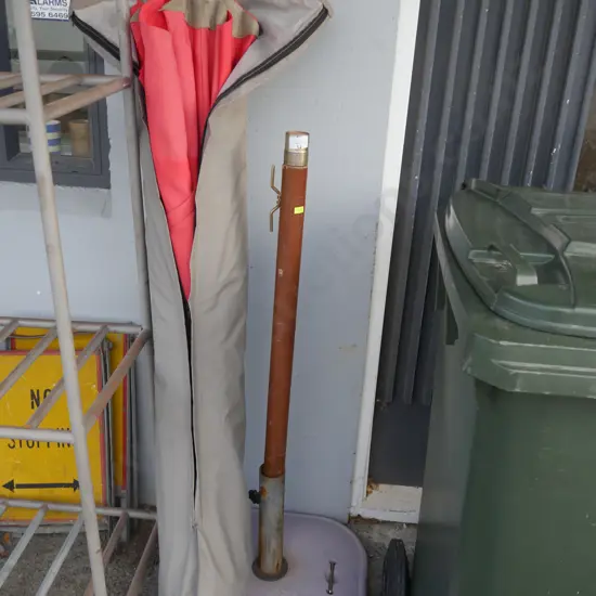 Sun umbrella and stand