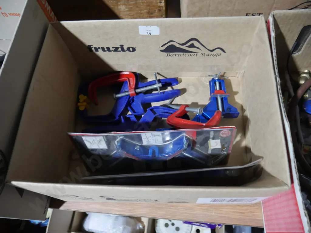 Box of clamps Image 1++