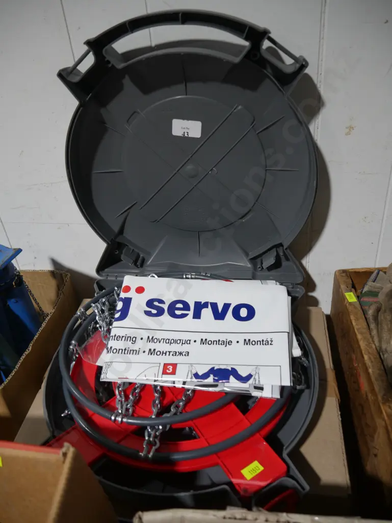 Snow chains Image 1++