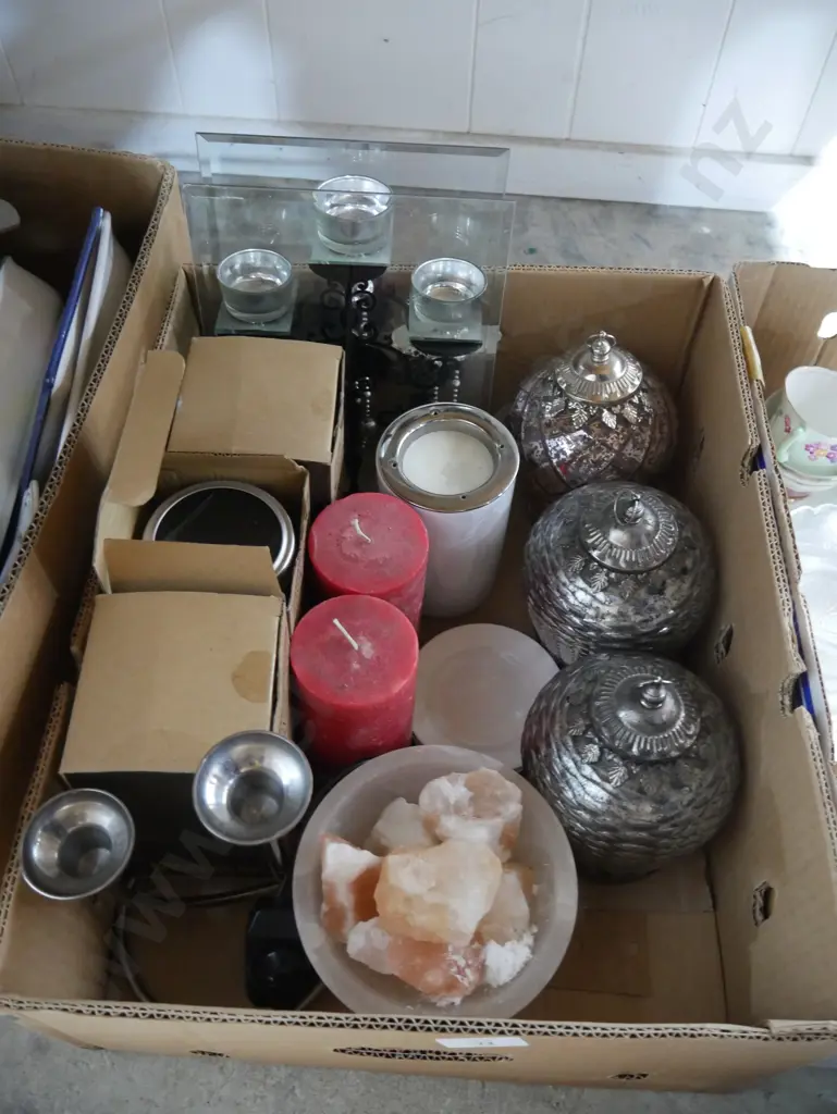 Candles, candlestick holders etc Image 1++