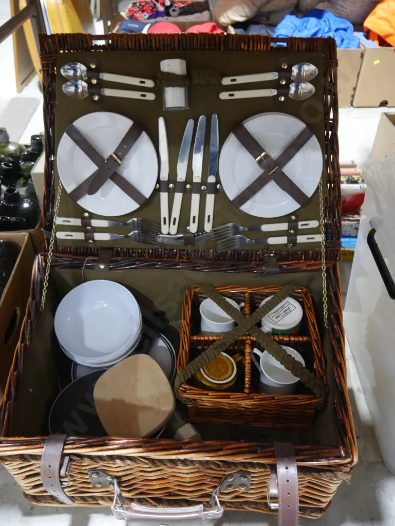 Picnic set Image 1++