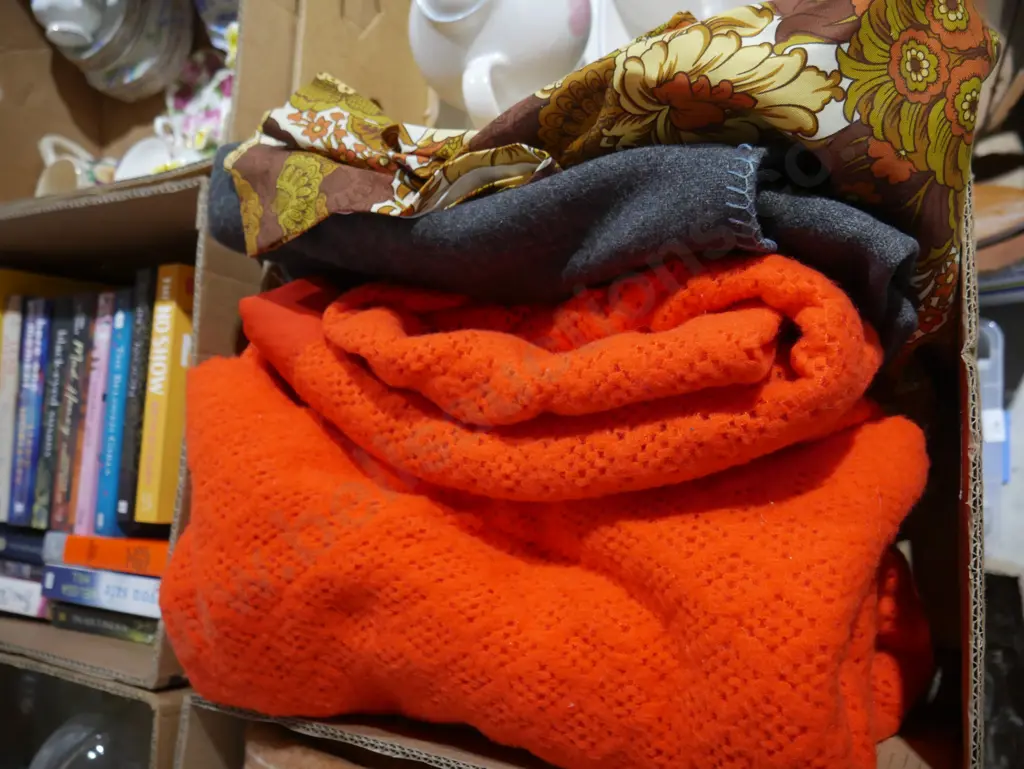 Woolen blankets Image 1++