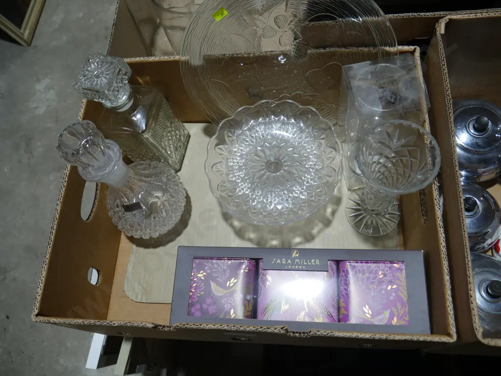 Decanters etc Image 1++