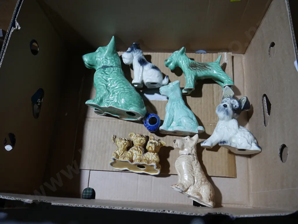 Dog figurines Image 1++
