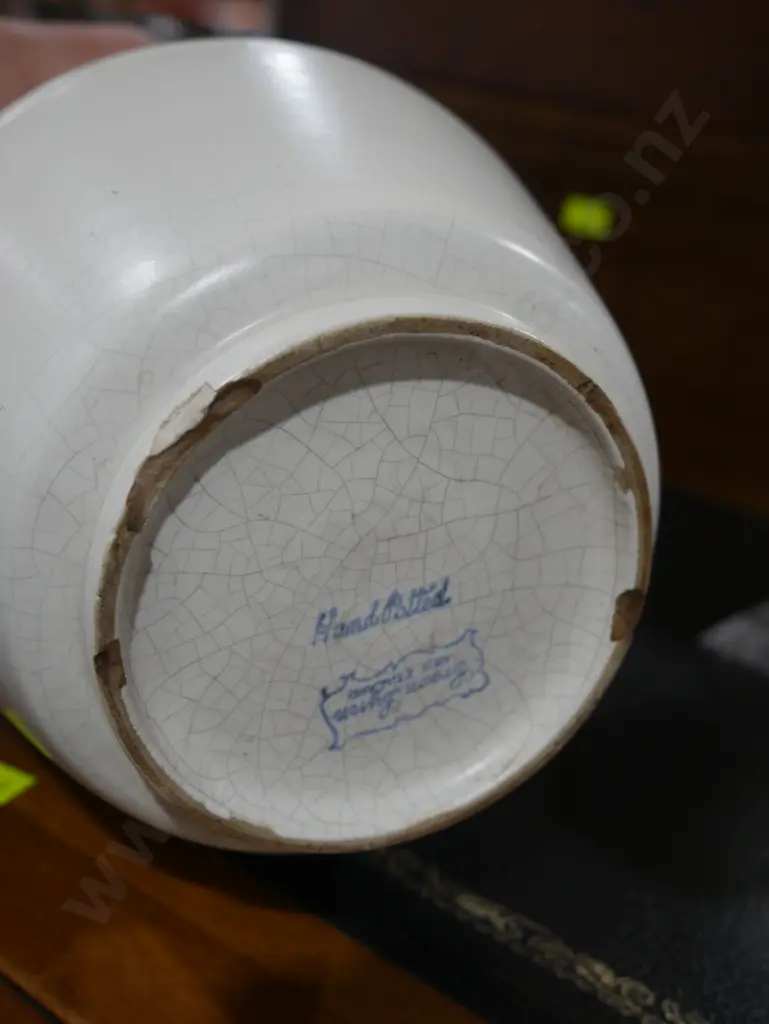 Studio pottery casserole, hand potted Crown Lynn vase Image 1++