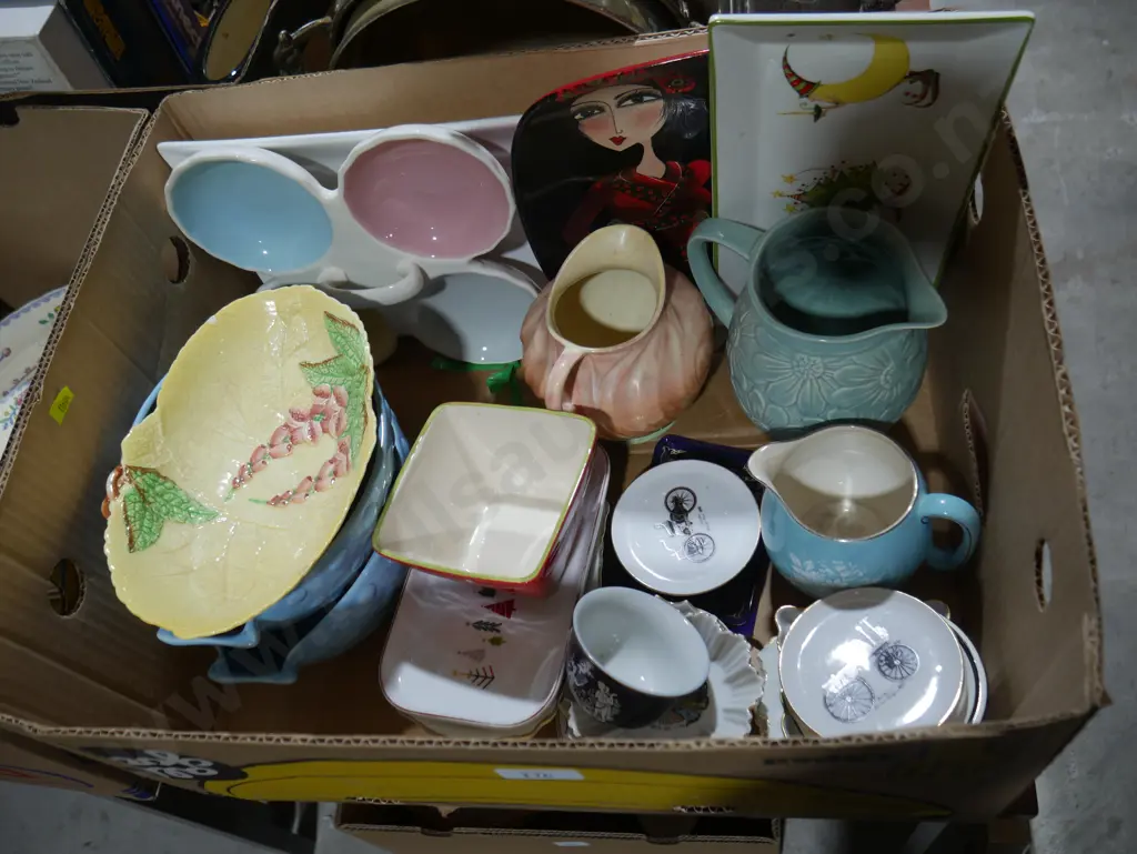 Assorted china Image 1++