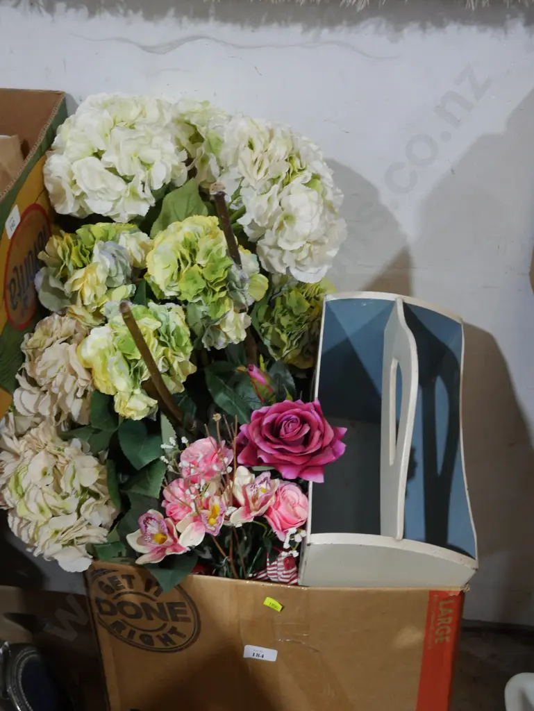 Artificial flowers etc Image 1++