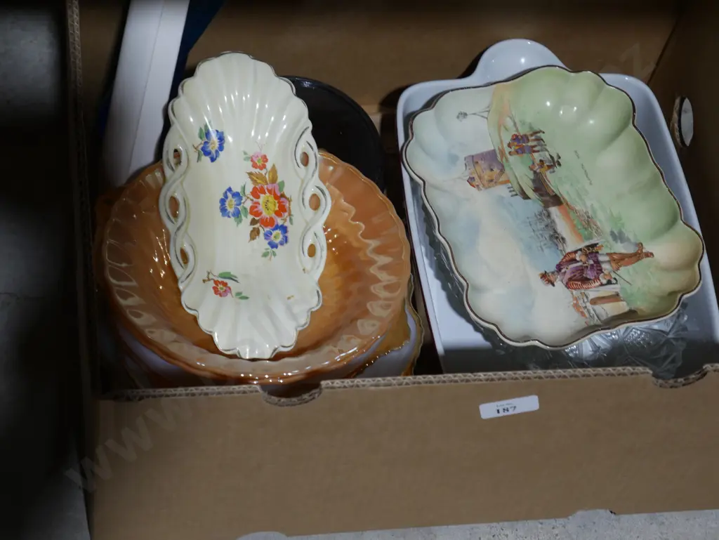 Assorted china Image 1++