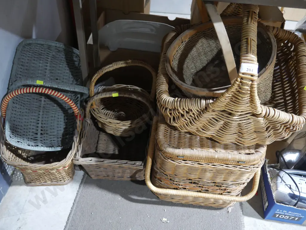 Cane baskets Image 1++