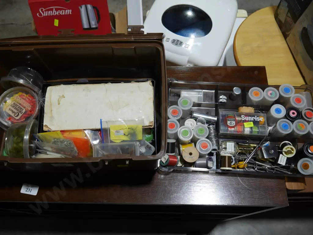 Sewing box Image 1++