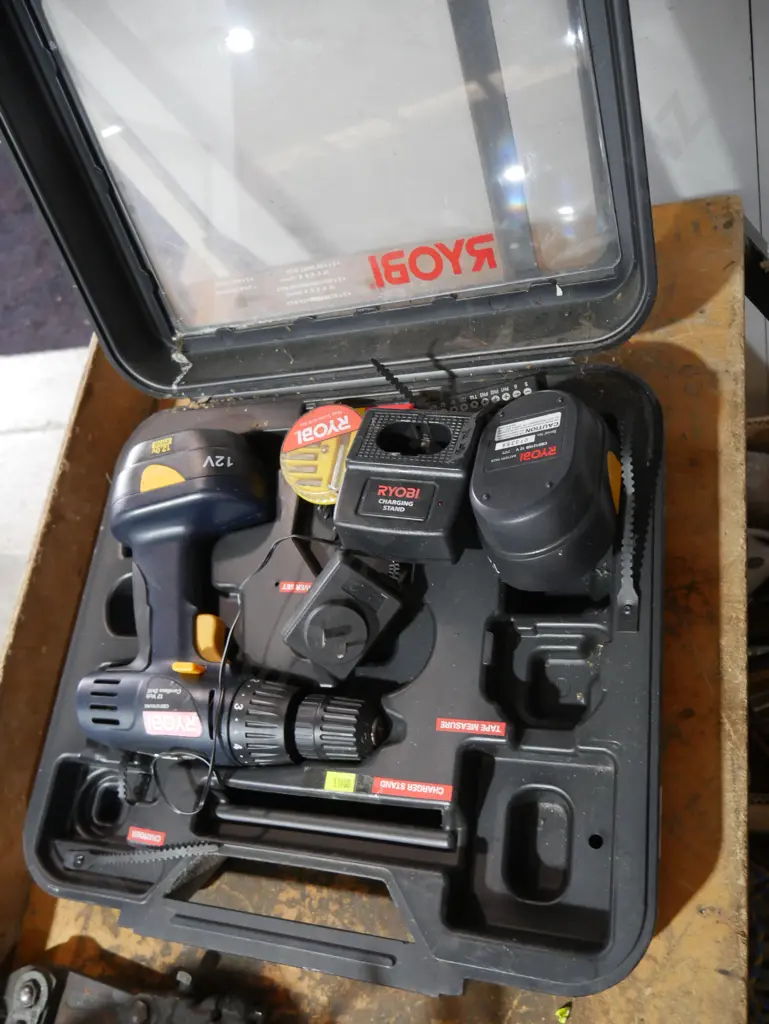 Ryobi drill set Image 1++