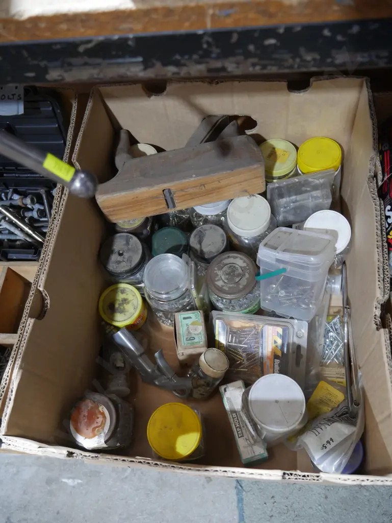 Screws etc Image 1++