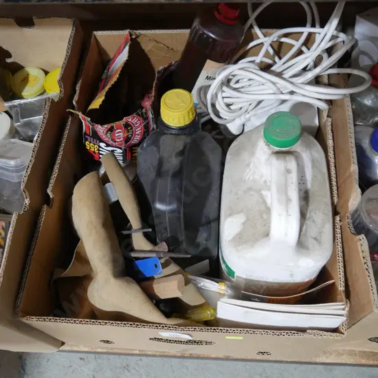 Engine oil 20W-40, spray and walk away etc