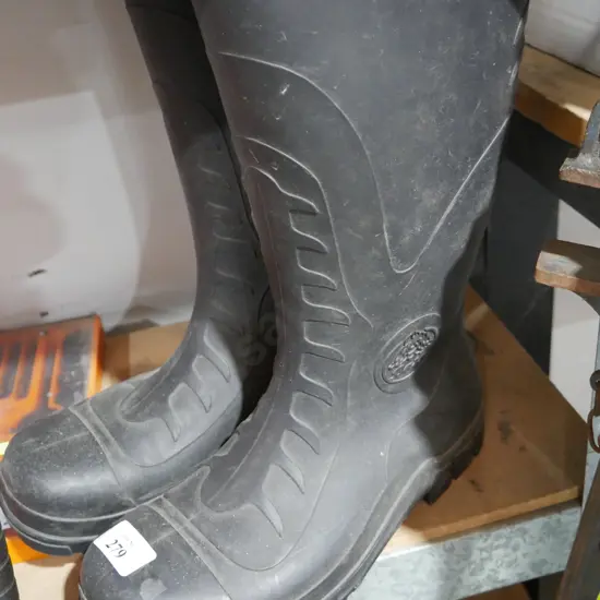 Pair of gumboots