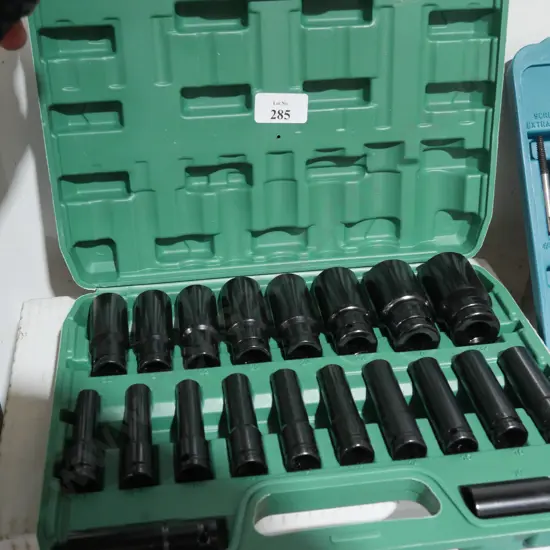Socket set