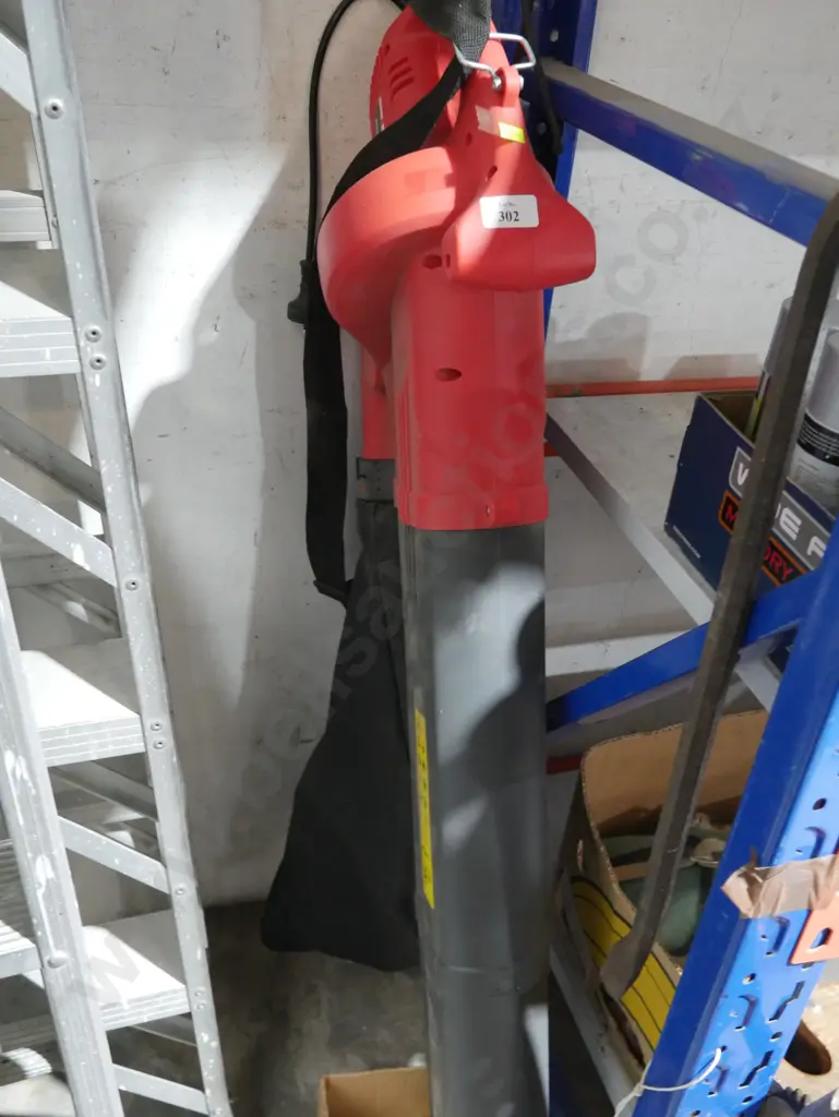 Morrison blower vac Image 1++