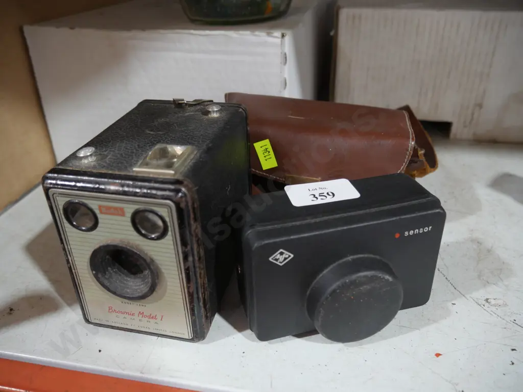 Kodak brownie camera etc Image 1++