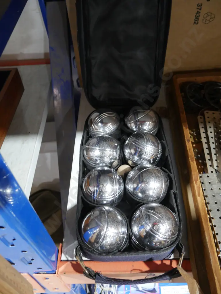 Boules set Image 1++