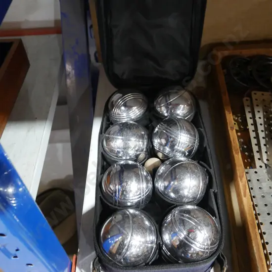 Boules set