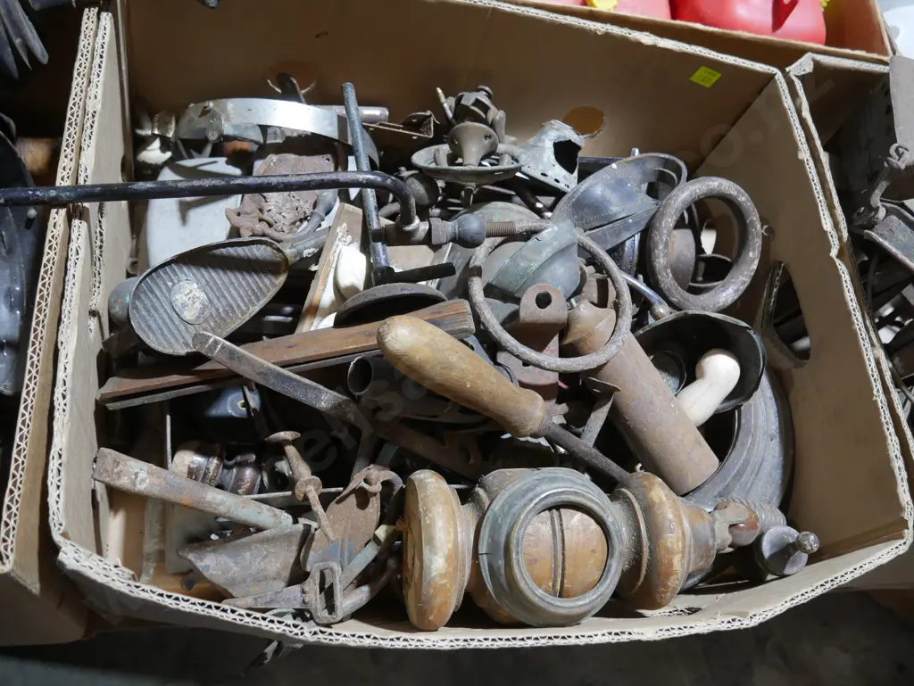 Metal sundries etc Image 1++