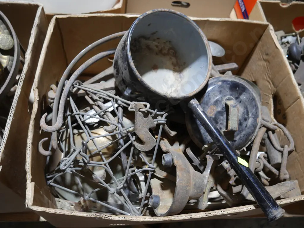 Metal pieces Image 1++