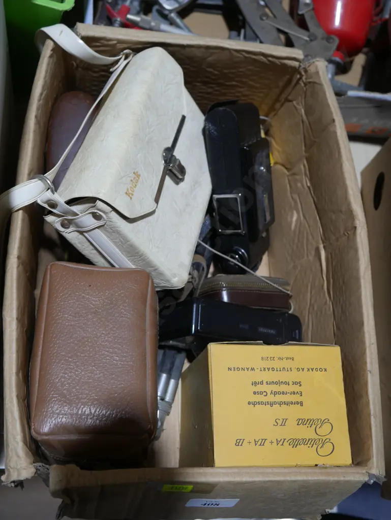 Assorted cameras etc Image 1++