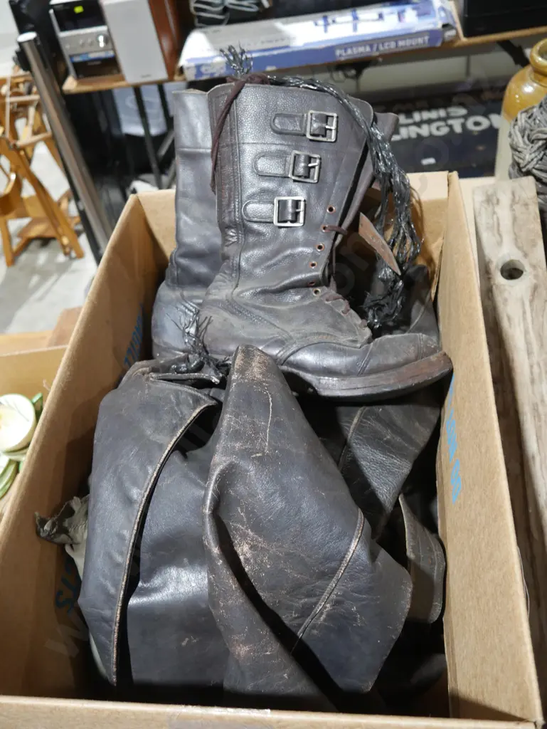 Leather jackets and boots Image 1++