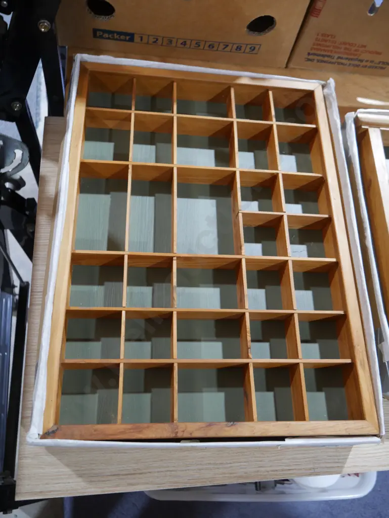 Printers tray Image 1++